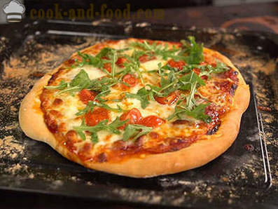 Pizza s klobásou - nejjednodušší recept