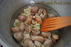 Pečené maso a brambory