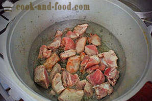 Pečené maso a brambory