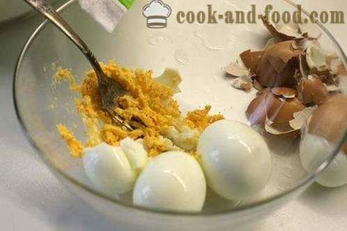 Smažené placky s vejcem a cibulkou