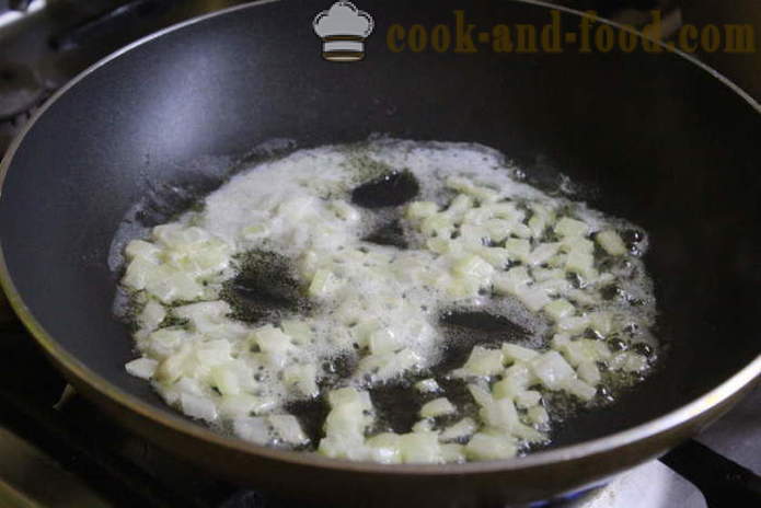 Brambory, šťouchané brambory s celerem a cibulí - Jak se dělá šťouchané brambory s cibulí a celerem, krok za krokem recept fotografiích