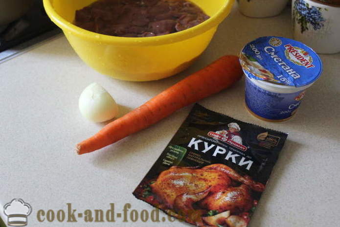 Pečená kuřecí játra na smetaně, mrkve a cibule - jak vařit lahodné kuřecí játra v troubě, se krok za krokem recept fotografiích