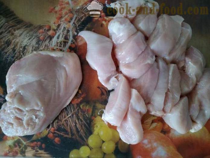 Lahodné kuřecí kotlety na pánvi - oba lahodný vařit kotlety kuřecí prsa v těstíčku, s krok za krokem recept fotografiích