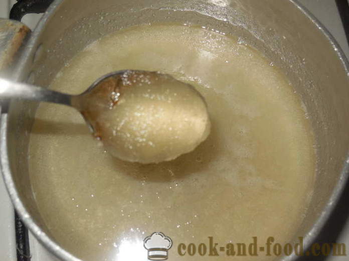 Třešničkou želatinou na mazanec - jak připravit polevu bez vajec krok za krokem recept fotografiích