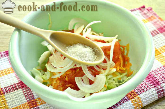Krok za krokem foto recept lahodné salát z čerstvého zelí a mrkev - jak vařit lahodný salát z mladého zelí a mrkev