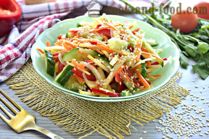 Čerstvý zeleninový salát se sezamem - Jak se dělá salát s sezamová semínka a zeleninou, se krok za krokem recept fotografiích