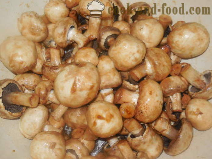Houby houby marinované v sojové omáčce - jak smažit houby na grilu, krok za krokem recept fotografiích