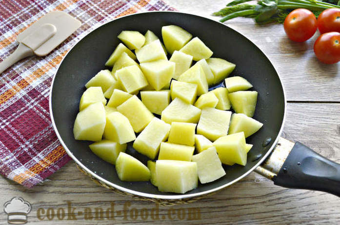 Brambory dušené s masem a zeleninou - jak uvařit chutné brambory na pánvi, krok za krokem recept fotografiích