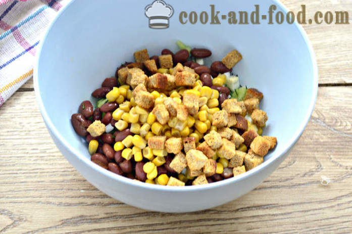 Salát s konzervy fazolí a sušenky - Jak vyrobit fazole salát s krutony, krok za krokem recept fotografiích