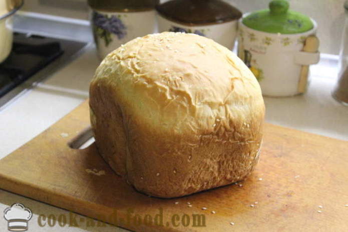 Mléčně bílý chléb do pekárny - jak se peče chleba v mléce, krok za krokem recept fotografiích