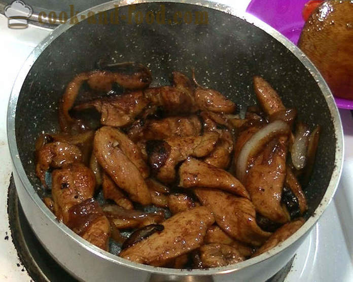 Kuřecí prsa v čínské sójové omáčky - jak vařit kuře v čínské omáčce, krok za krokem recept fotografiích