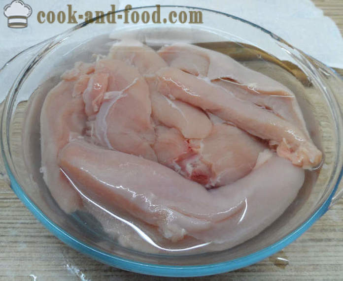 Syrové kuřecí prsa prudce doma - jak se prudce kuře doma krok za krokem recept fotografiích