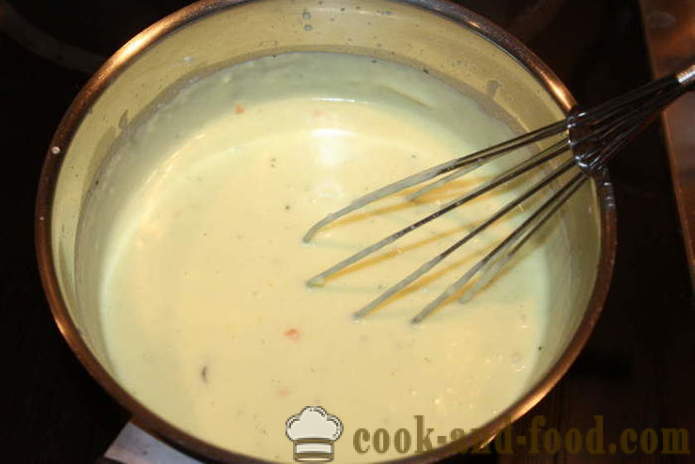 Lasagne s kuřecím masem a sýrovou omáčkou a mlékem - jak vařit lasagne doma v troubě, se krok za krokem recept fotografiích