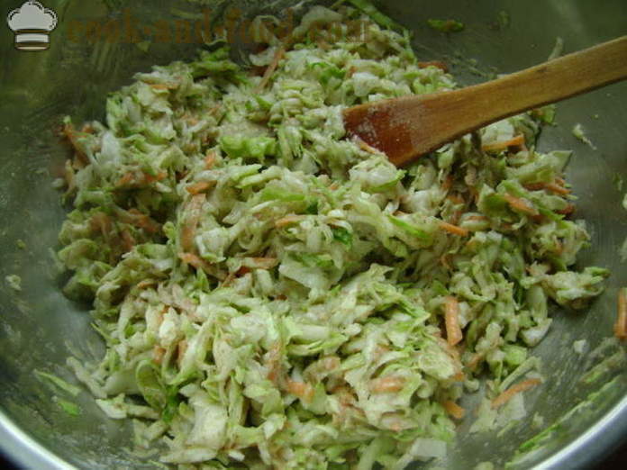 Zeleninové řízečky z mladého zelí a cukety - jak vařit kotlety z mladého zelí a cukety, se krok za krokem recept fotografiích