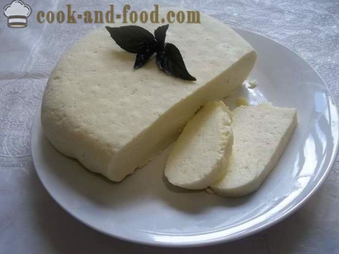 Sýr sýr z domova mléka - jak se dělá sýr doma, krok za krokem recept fotografiích