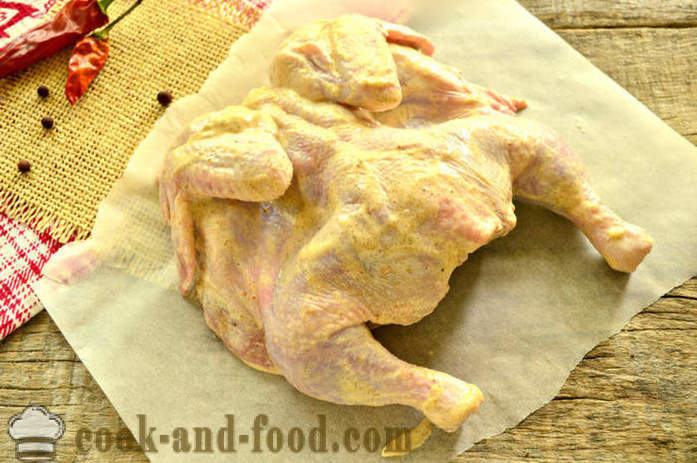 Celé kuře pečené v alobalu v troubě - jak vařit kuře v troubě na fólii, se krok za krokem recept fotografiích