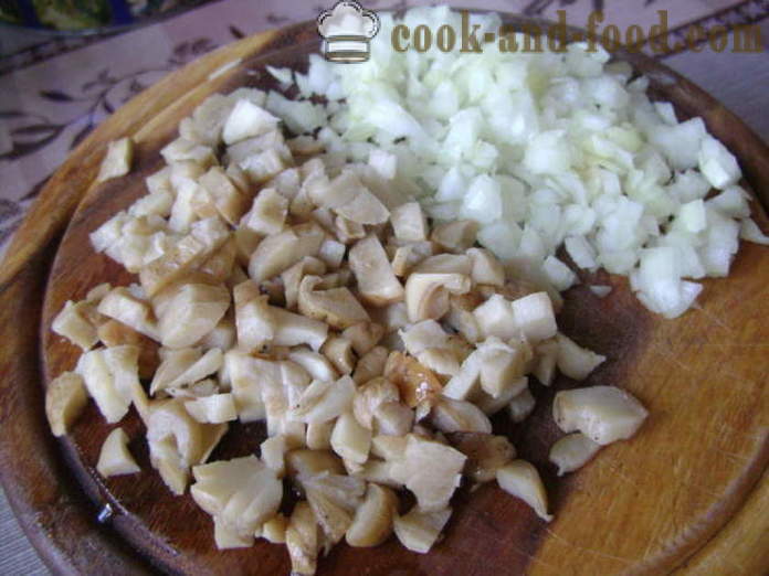 Bezmasá knedlíky s brambory a houby - Jak vařit knedlíky s brambory a houbami, krok za krokem recept fotografiích