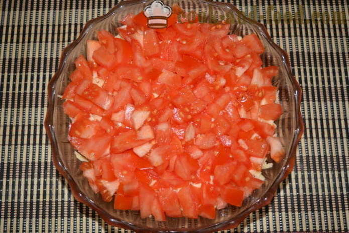 Salát s krabí tyčinky, rajčata, sýr a vejce - jak vařit lahodný salát z krabích tyčinek, krok za krokem recept fotografiích