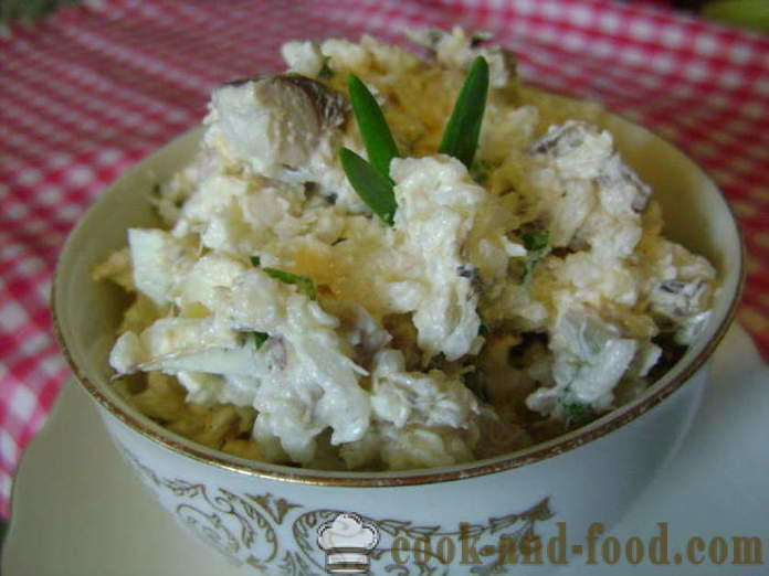Jednoduché rybí salát s rýží a vejcem - jak vařit rybí salát s rýží, krok za krokem recept fotografiích