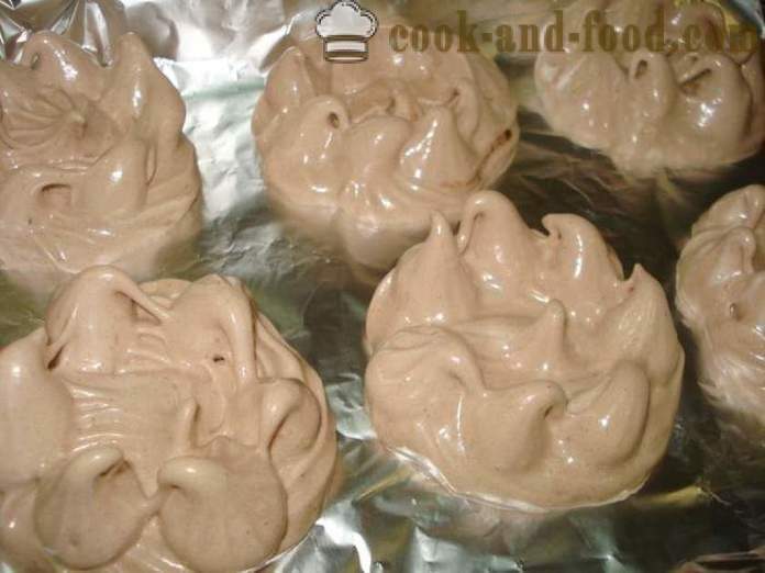 Čokoládový dortík s ořechy - Jak si vyrobit čokoládový dortík doma krok za krokem recept fotografiích