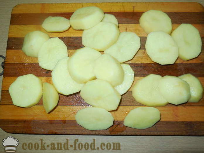 Brambory s mletým masem zapečené v troubě na špejle - jak upéct brambory s mletým masem v troubě, se krok za krokem recept fotografiích