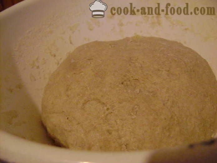 Nekvašený chléb v troubě - jak se peče nekvašené chleby doma krok za krokem recept fotografiích