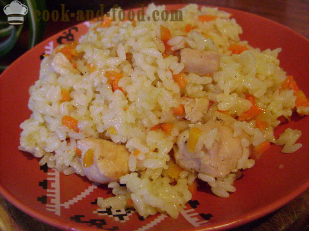 Pilaf s kuřecím masem v pánvi - jak vařit rizoto s kuřecím masem, krok za krokem recept fotografiích