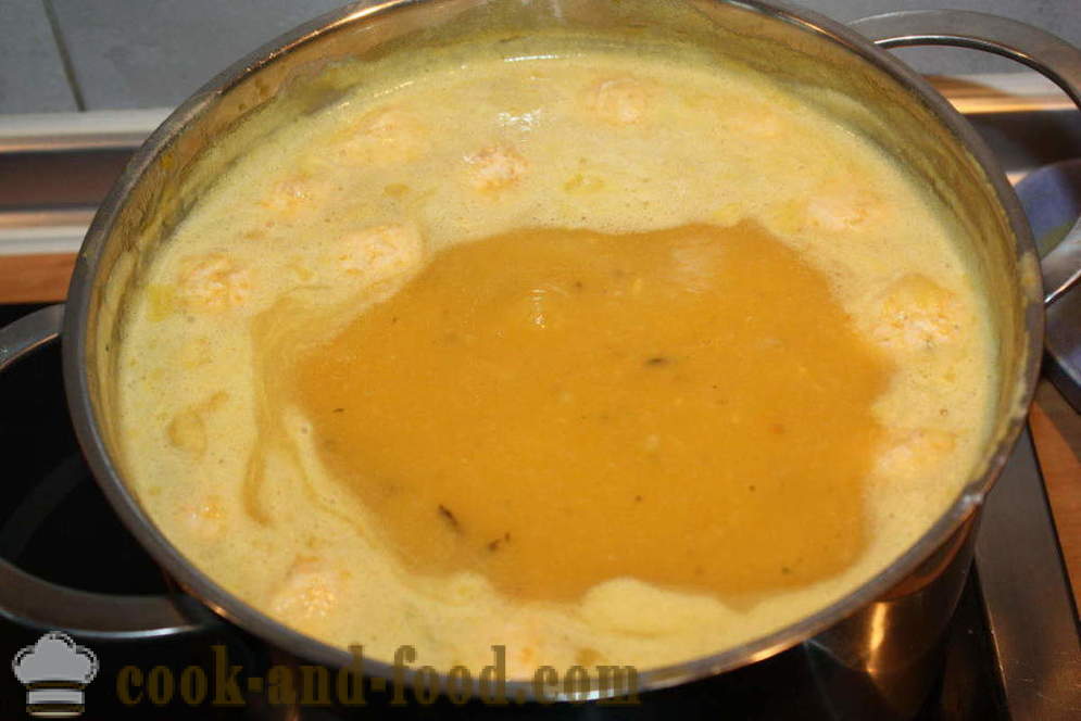 Krém z dýně s karbanátky - jak vařit polévku pyré z dýně, krok za krokem recept fotografiích