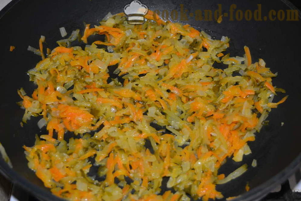 Domácí nakládaná zelenina s houbami a okurkou - jak vařit bez masa a okurkou ječmene krok za krokem recept fotografiích