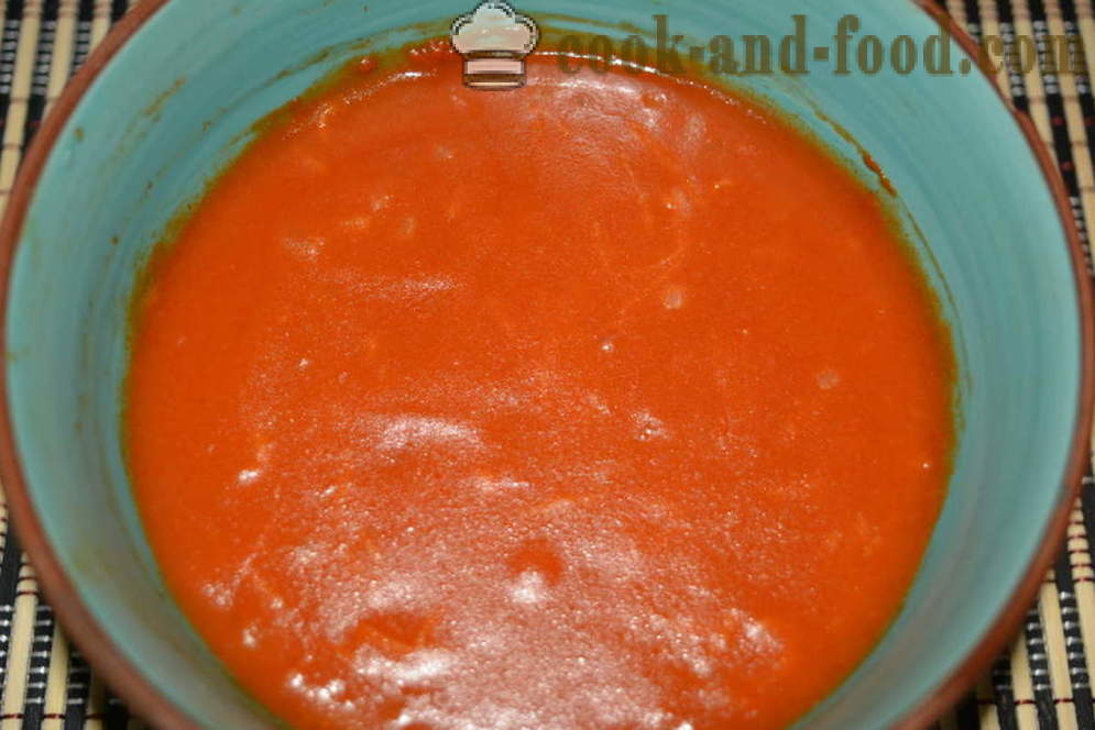 Quick-omáčka omáčka s rajčatovým protlakem v mikrovlnné troubě - jak vařit rajskou omáčku, omáčku v mikrovlnné troubě, krok za krokem recept fotografiích
