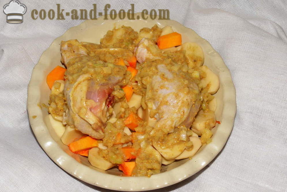 Kuře v hořčičné omáčce v troubě - jak vařit kuře v troubě s bramborami a dýně, se krok za krokem recept fotografiích
