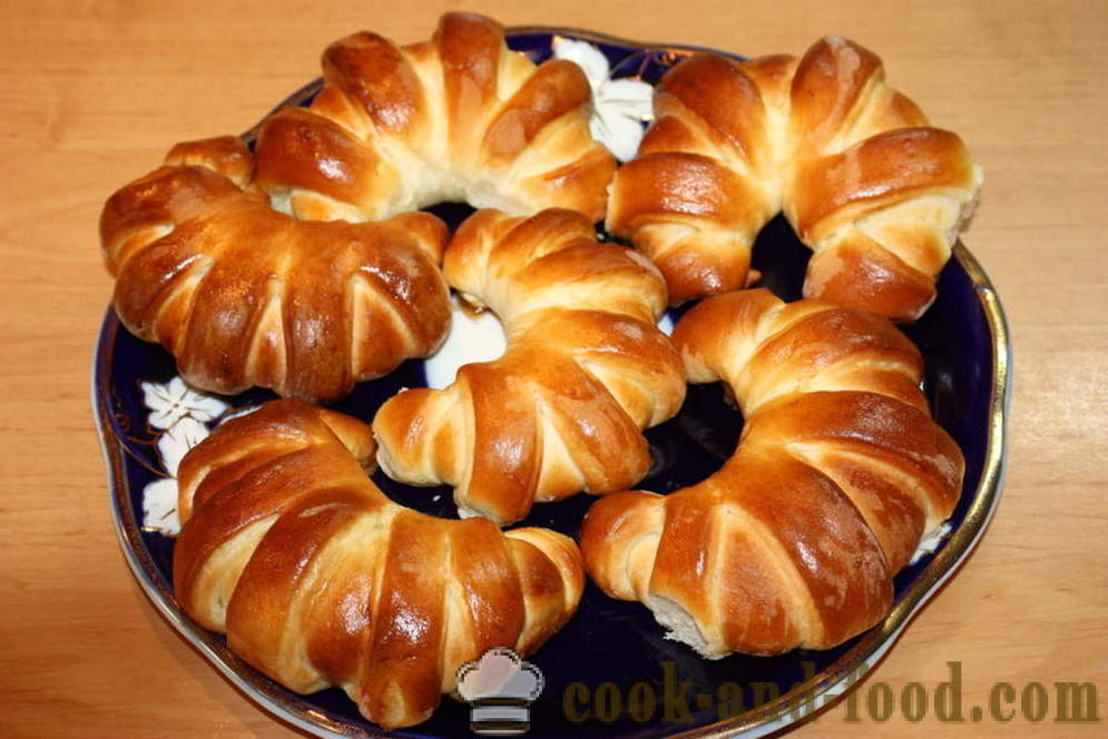 Croissanty s pudinkem - Jak se dělá croissanty doma krok za krokem recept fotografiích