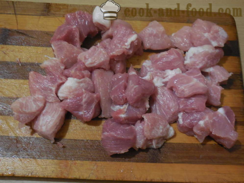 Dušené maso s masem a brambory - jak vařit pečeni v troubě, se krok za krokem recept fotografiích
