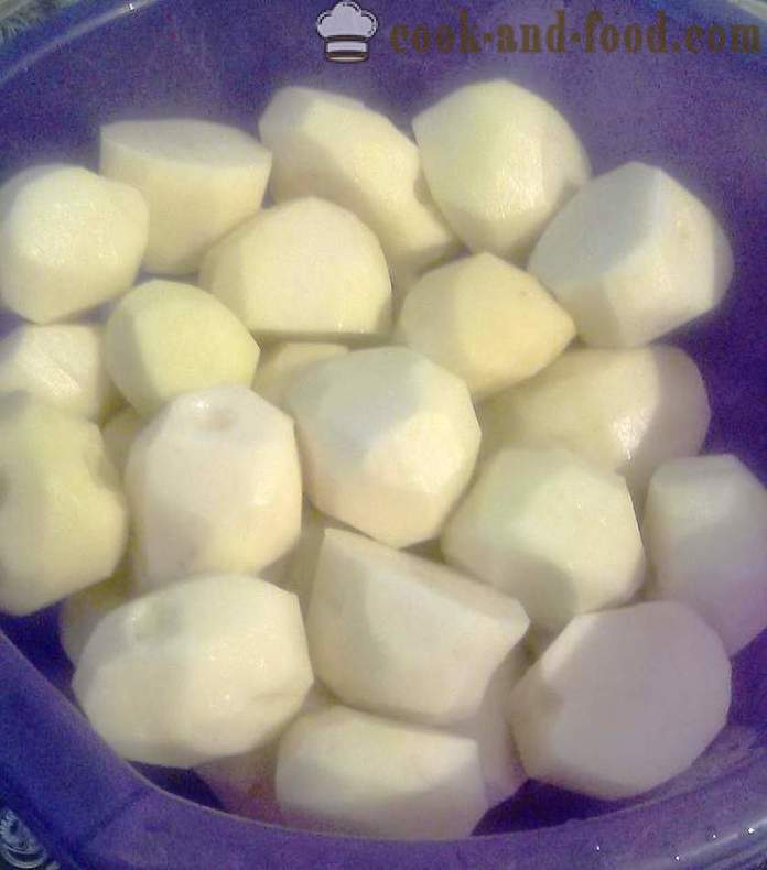 Dušené brambory plněné mletým masem - krok za krokem, jak udělat pečené brambory plněné mletým masem, recept s fotografií