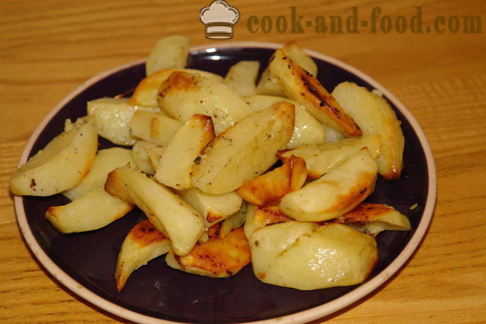 Brambory pečené v troubě - jako pečené bramborové plátky v troubě, se krok za krokem recept fotografiích