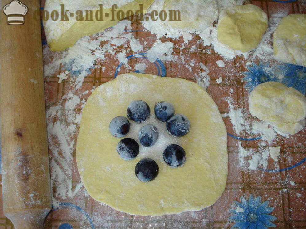 Původní velké knedlíky s ovocem - jak vařit knedlíky s ovocem, krok za krokem recept fotografiích