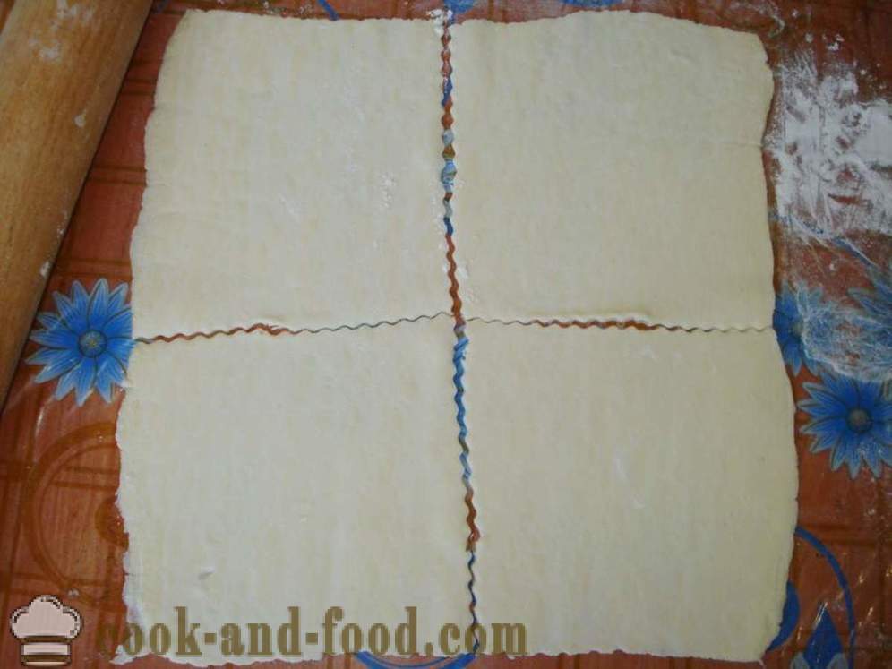 Pusinky s sýr z listového těsta - krok za krokem, jak udělat listové těsto se sýrem v troubě, recept s fotkou