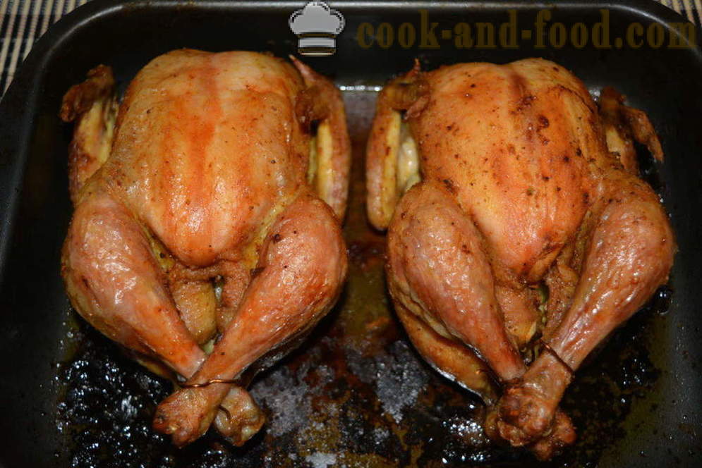 Plněná kuřecí s křupavou kůrkou pečené v troubě - jako pečené kuře v celé troubě, krok za krokem recept fotografiích