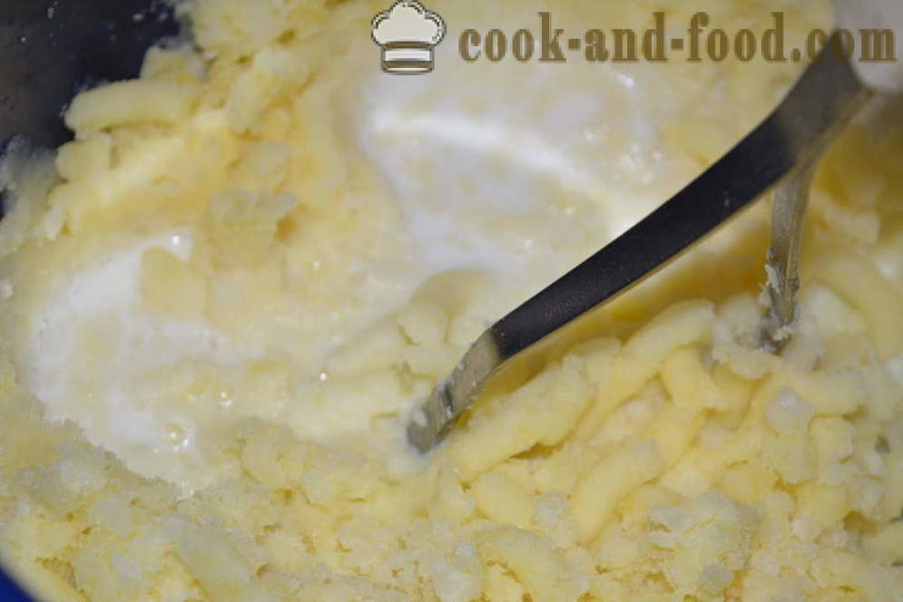 Šťouchané brambory s mlékem a máslem bez hrudek - jak vařit lahodný bramborová kaše, krok za krokem recept fotografiích