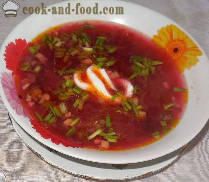 Classic, horká polévka z červené řepy polévka s masem - jak vařit polévku z červené řepy, krok za krokem recept fotografiích