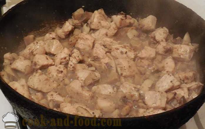 Kuře dušené s houbami nebo jak vařit kuřecí polévku - krok za krokem recept fotografiích