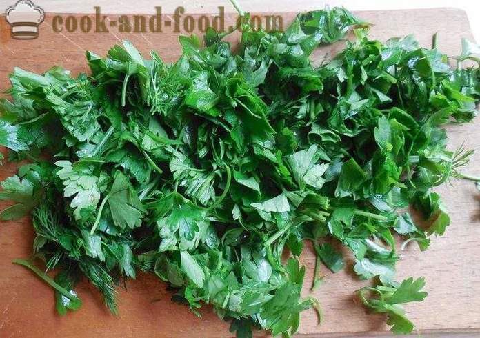 Nakládaná ředkev s řepou a zelenou cibulkou - chutný salát z ředkviček - recept s fotkou