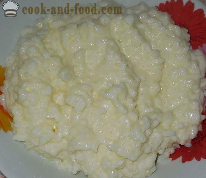 Delicious rýžová kaše s mlékem a vodou v hrnci: kapalina a klasické (silná) - krok za krokem recept s fotografiemi Jak vařit rýžová kaše s mlékem