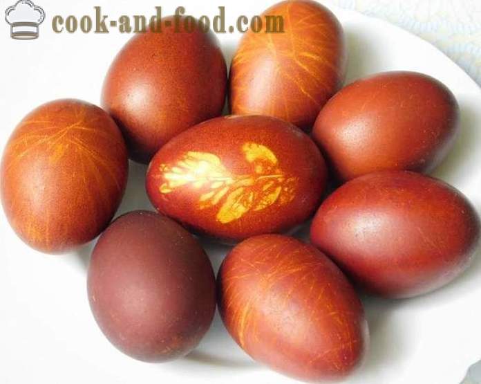 Jak malovat vejce cibule skiny s vzoru nebo jednotně - recept s fotografií - krok po správné barvy vajec cibule skiny