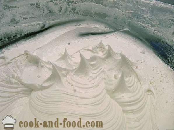 Syrové bílé a barevné glazury - recept, jak připravit glazuru práškového cukru a bílkovin