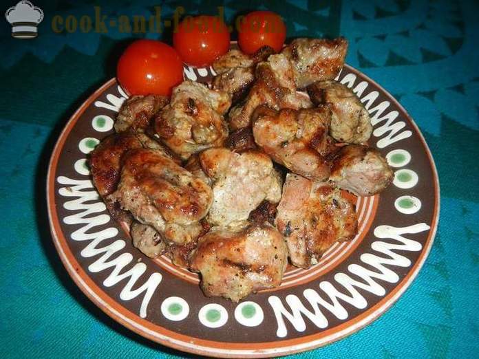 Šťavnaté vepřové na grilu - jak marinovat maso pro kebab, gril, grilování nebo smažení na grilu recept s fotografiemi.