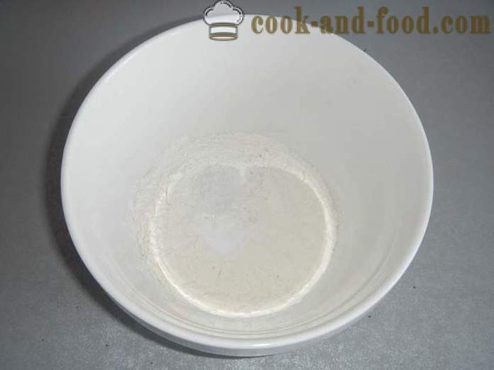 Polévka s knedlíčky a kuřecím masem - Jak se dělá knedlíky na polévku, krok za krokem recept fotografiích