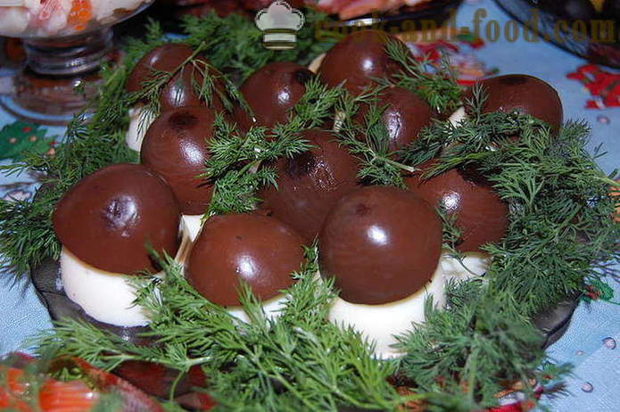 Měkké vejce se sýrem a česnekem - studené kuchyně, recept s fotkou